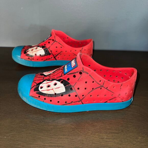 Native X Marvel SpiderMan Jefferson Little Kids 12c Slip On Shoe Red Blue - Picture 5 of 10